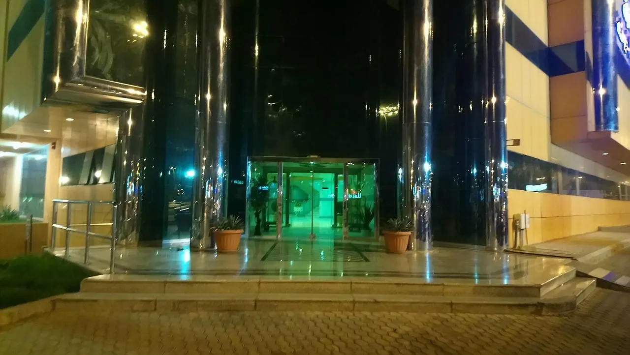 Khreis Suites Hotel Rijád